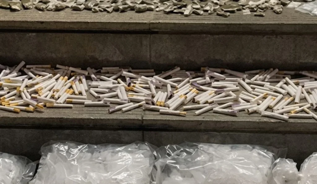 Ação do PATAMO termina com prisão de procurado e apreensão de drogas em Maricá